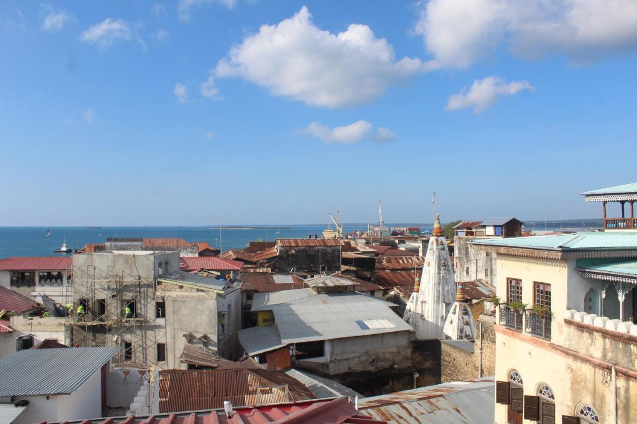 بيت شباب Bottoms Up Zanzibar المظهر الخارجي الصورة
